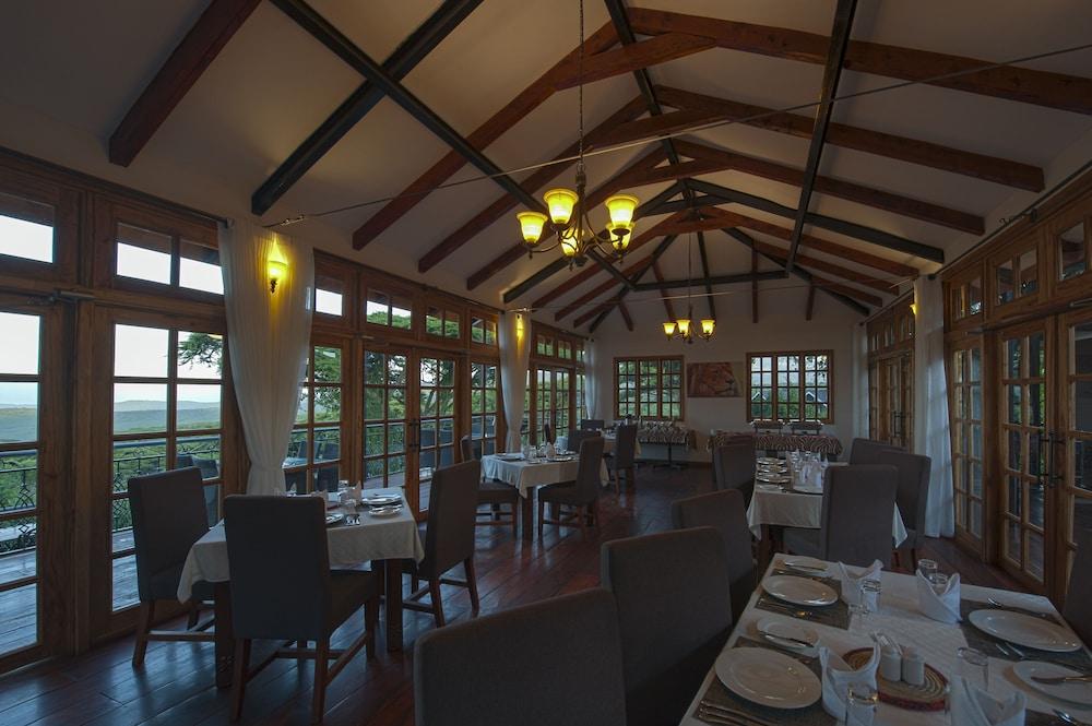 Karibu Camps And Lodges Lions Paw Ngorongoro คาราทู ภายนอก รูปภาพ