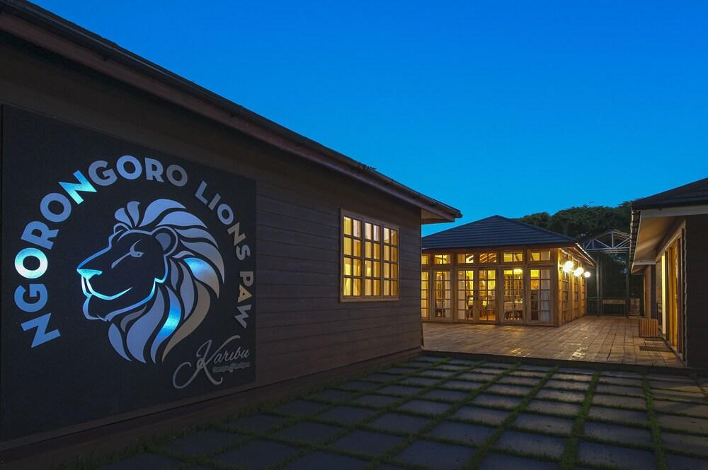 Karibu Camps And Lodges Lions Paw Ngorongoro คาราทู ภายนอก รูปภาพ