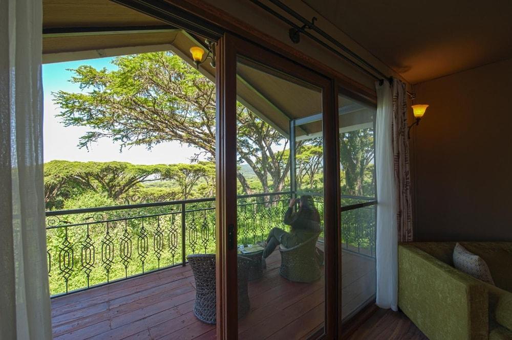 Karibu Camps And Lodges Lions Paw Ngorongoro คาราทู ภายนอก รูปภาพ