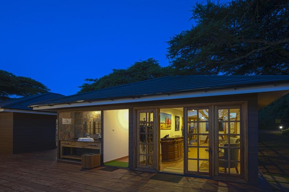 Karibu Camps And Lodges Lions Paw Ngorongoro คาราทู ภายนอก รูปภาพ