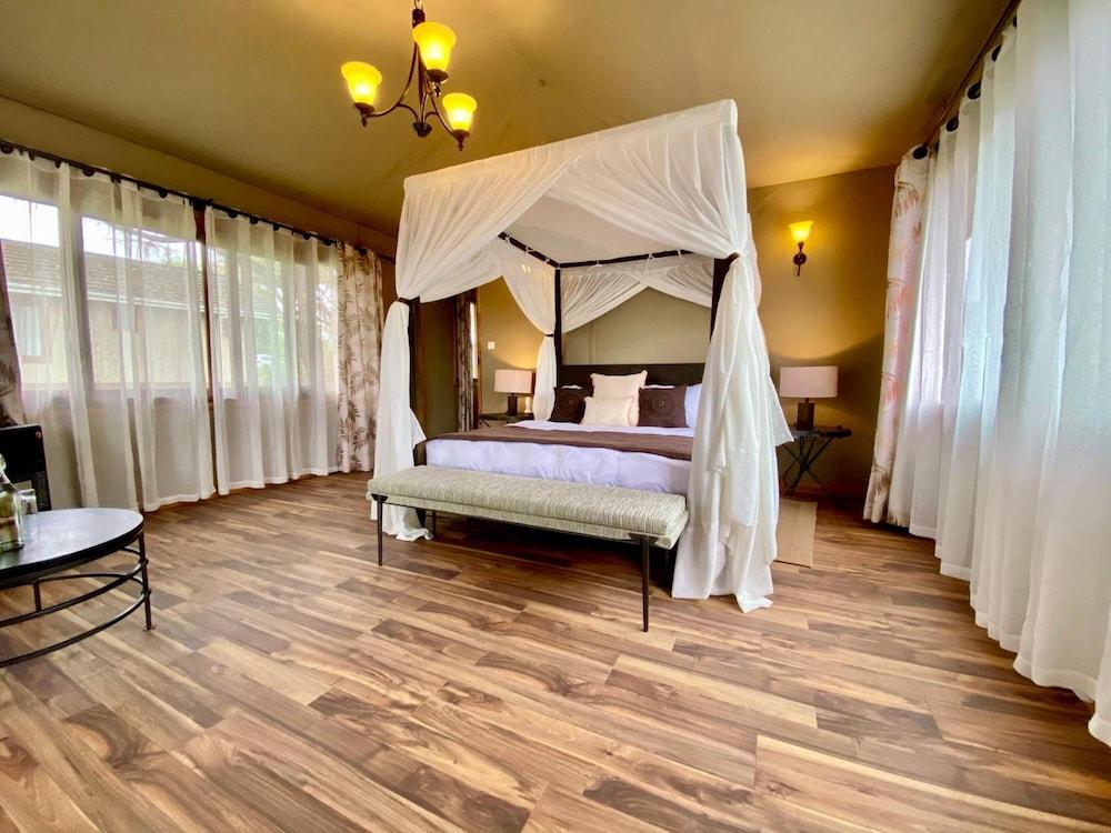 Karibu Camps And Lodges Lions Paw Ngorongoro คาราทู ภายนอก รูปภาพ